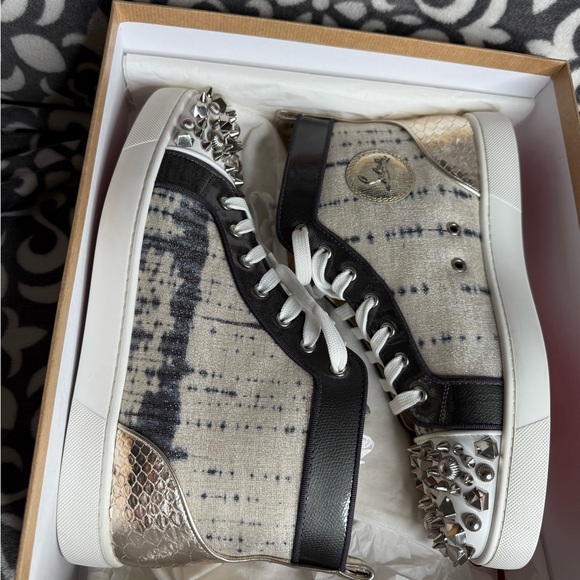 christian louboutin - Picture 4 of 7